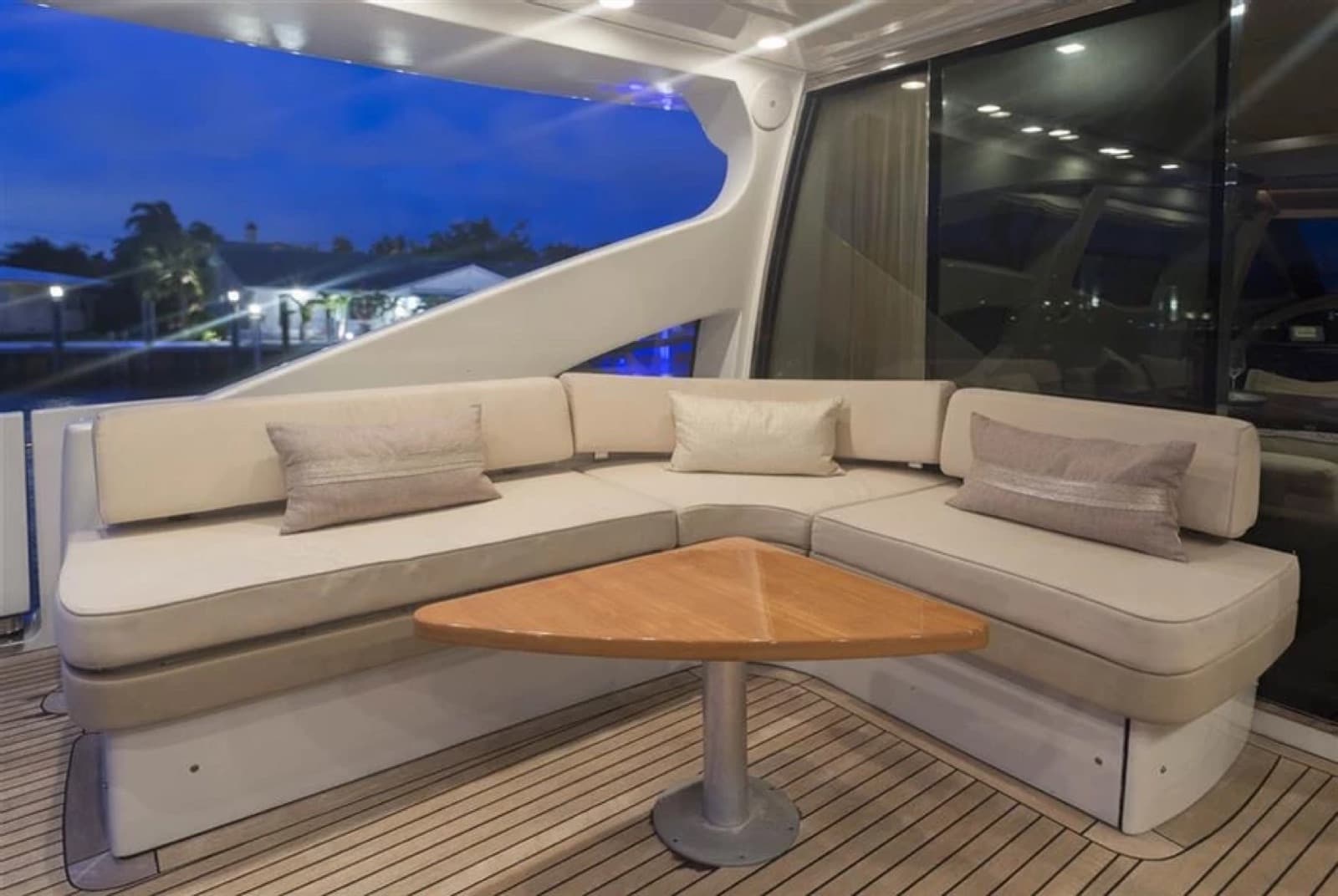 86' Azimut, photo 8