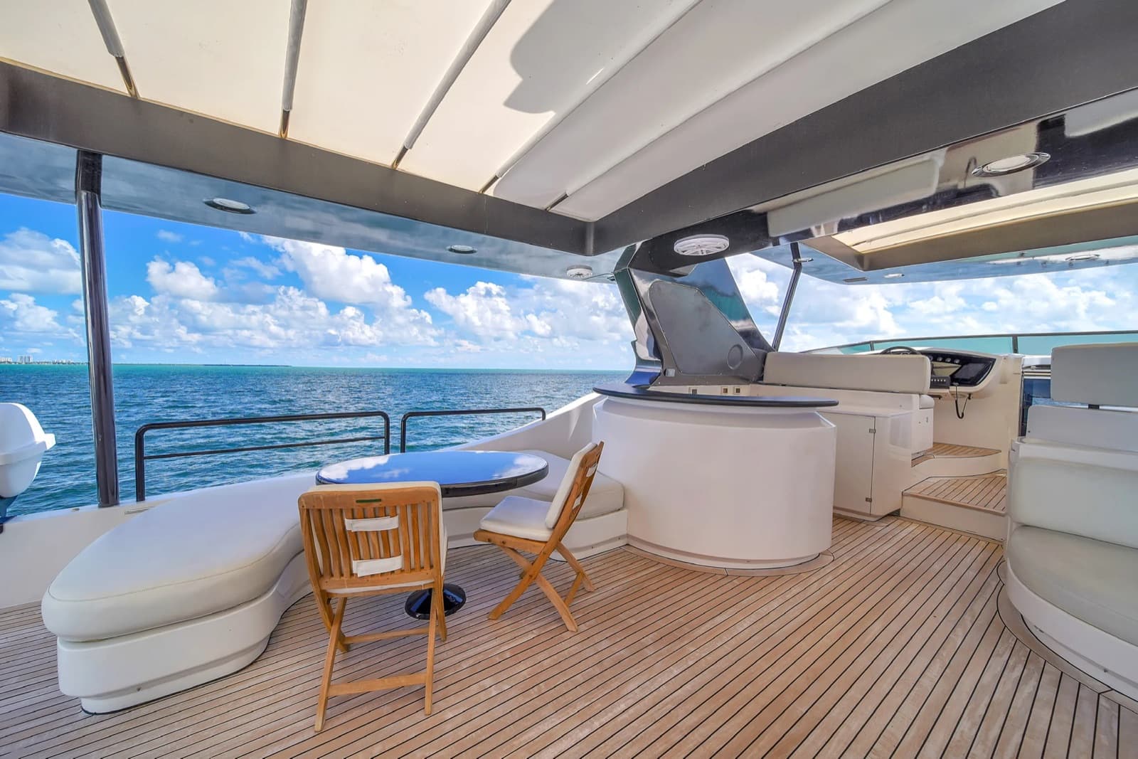 130' Azimut, photo 12