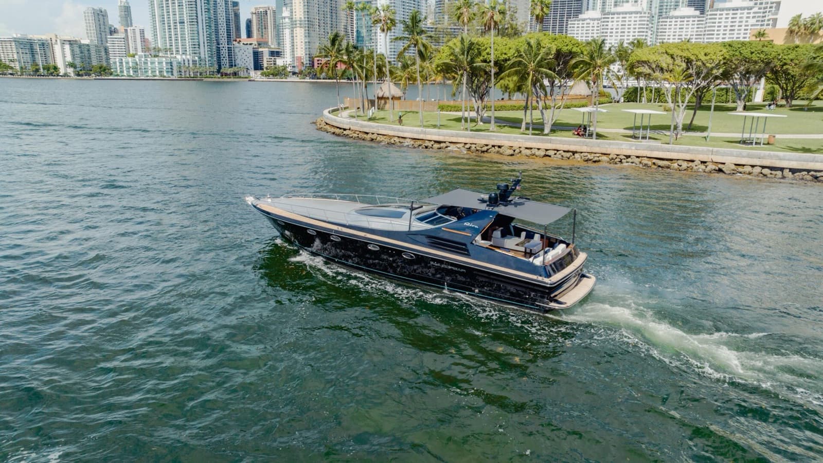 57' Riva Black Corsair, photo 10