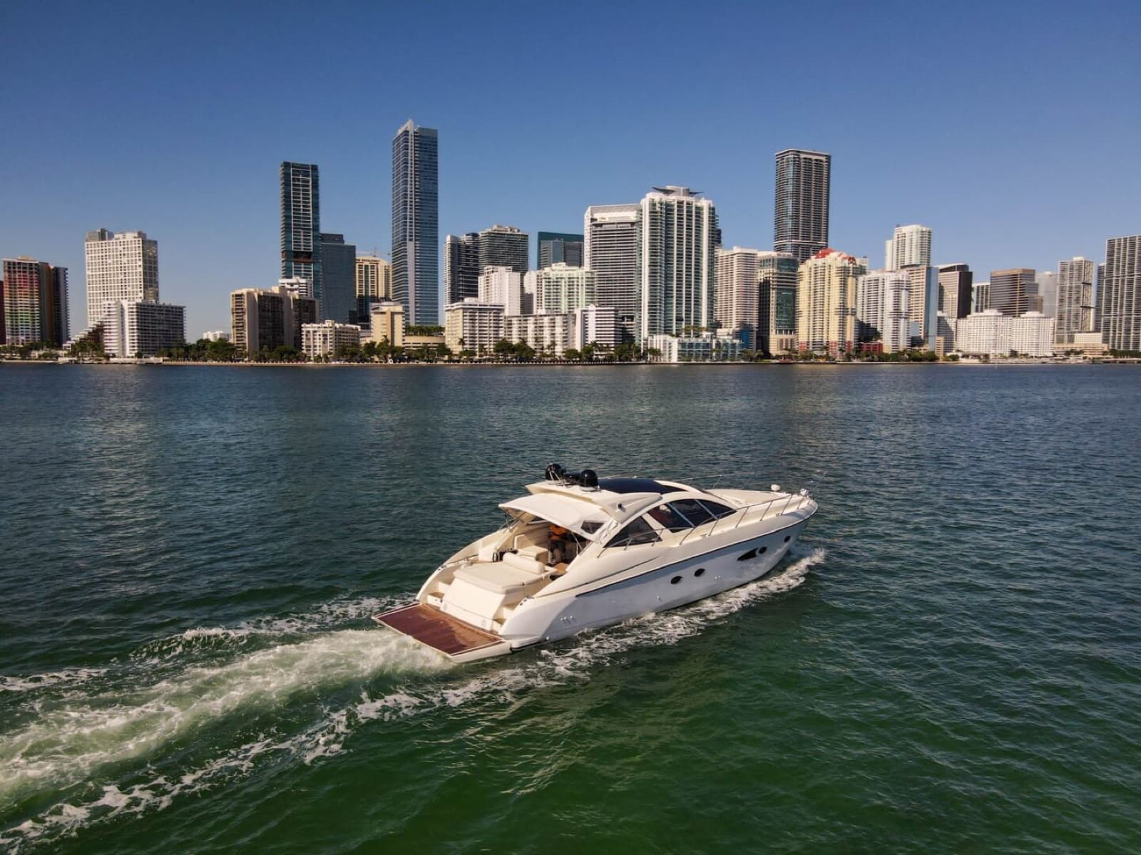 54' Azimut, photo 3