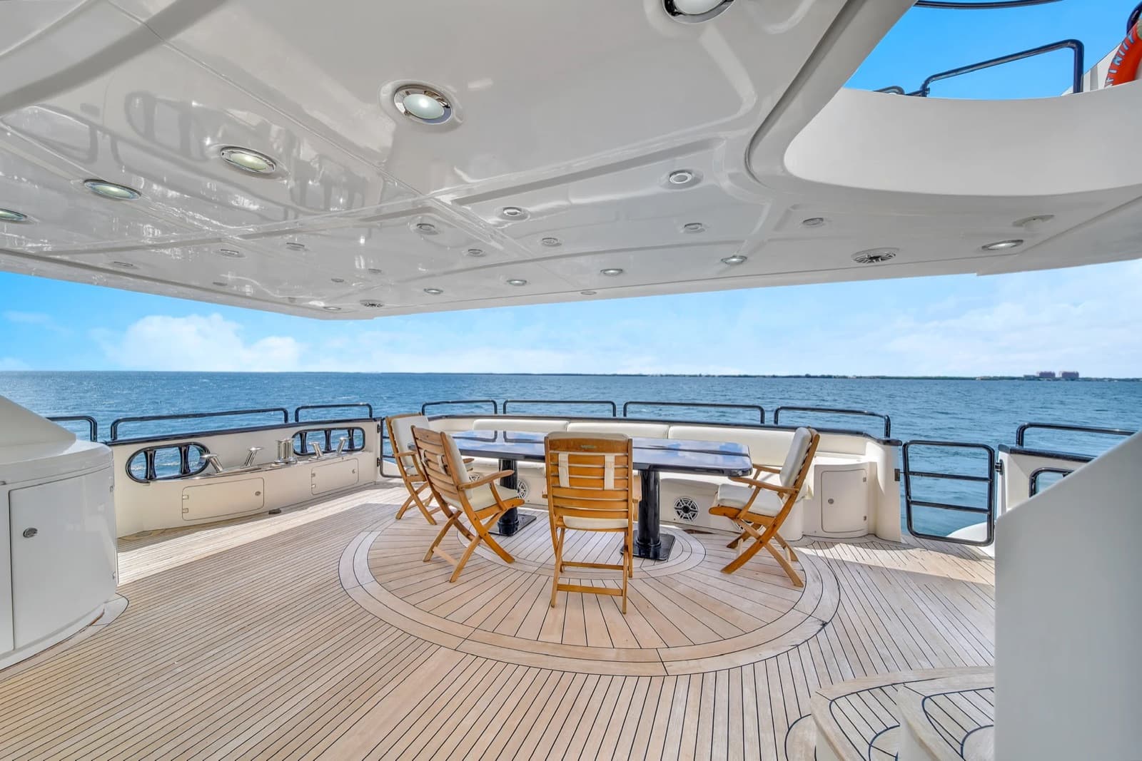 130' Azimut, photo 10