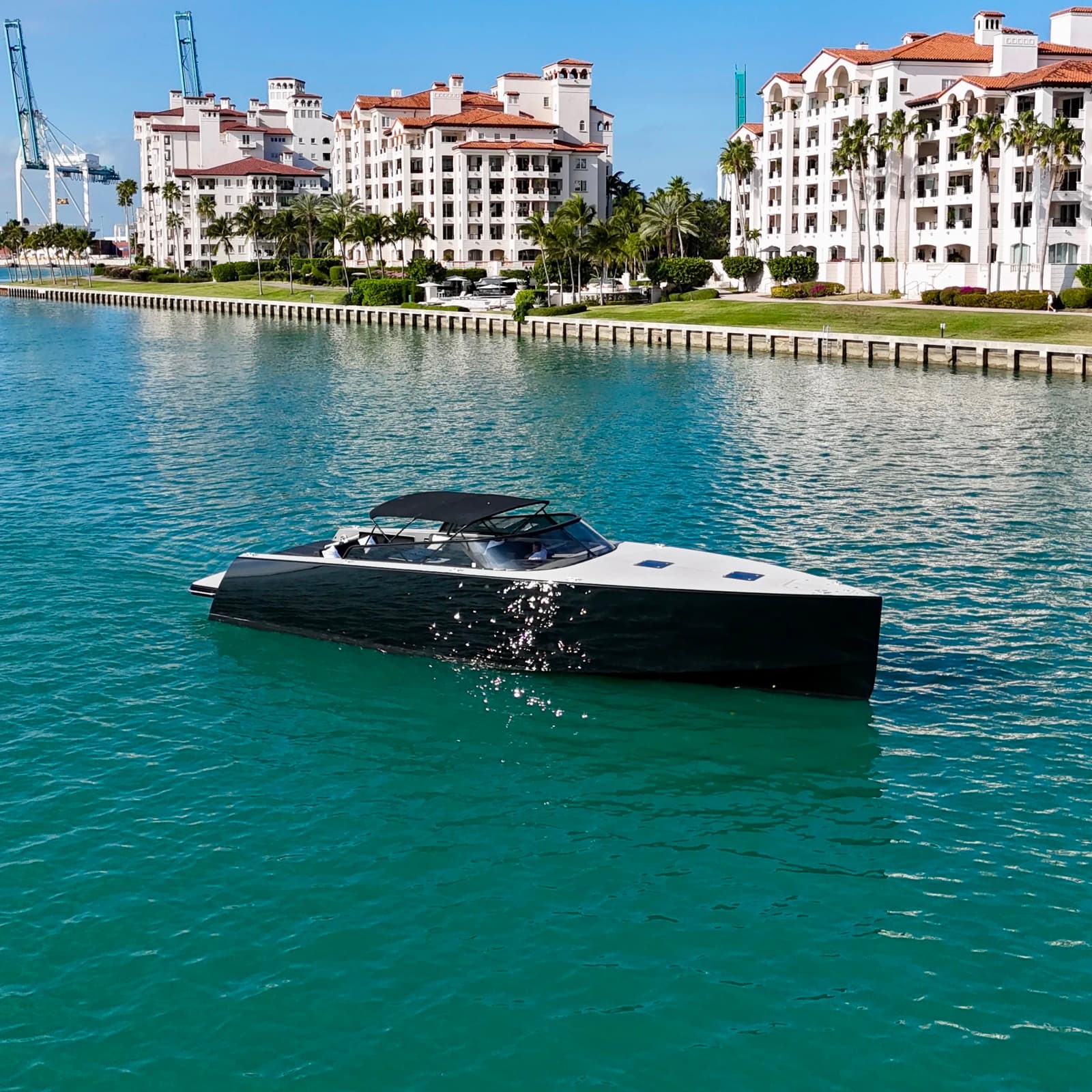 55' VanDutch, photo 2