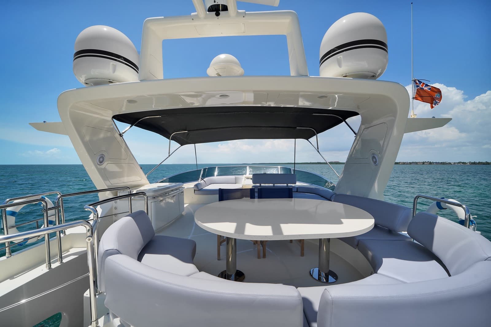 75' Azimut, photo 9