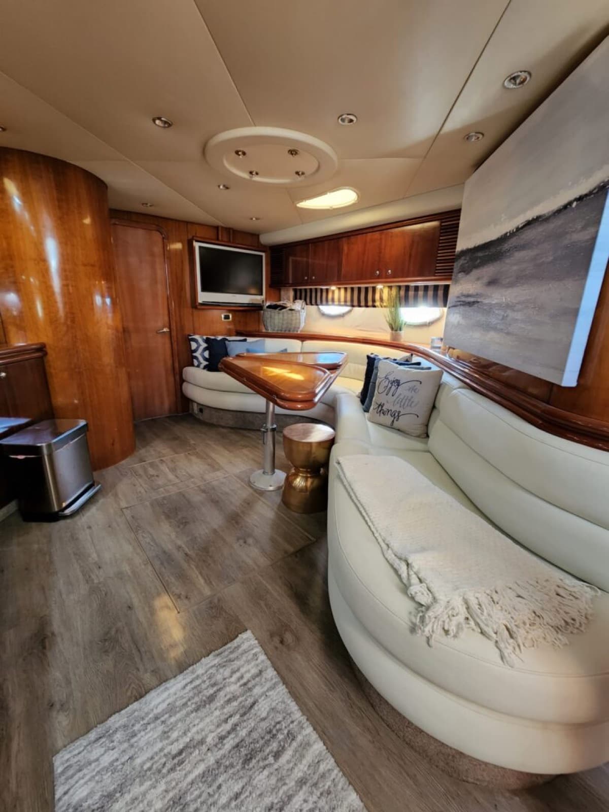 60' Sunseeker, photo 6